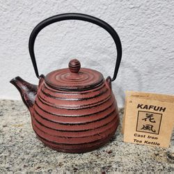 KAFUH CAST IRON TEA KETTLE RED