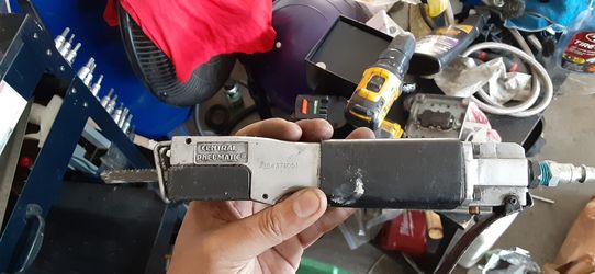 Metal saw