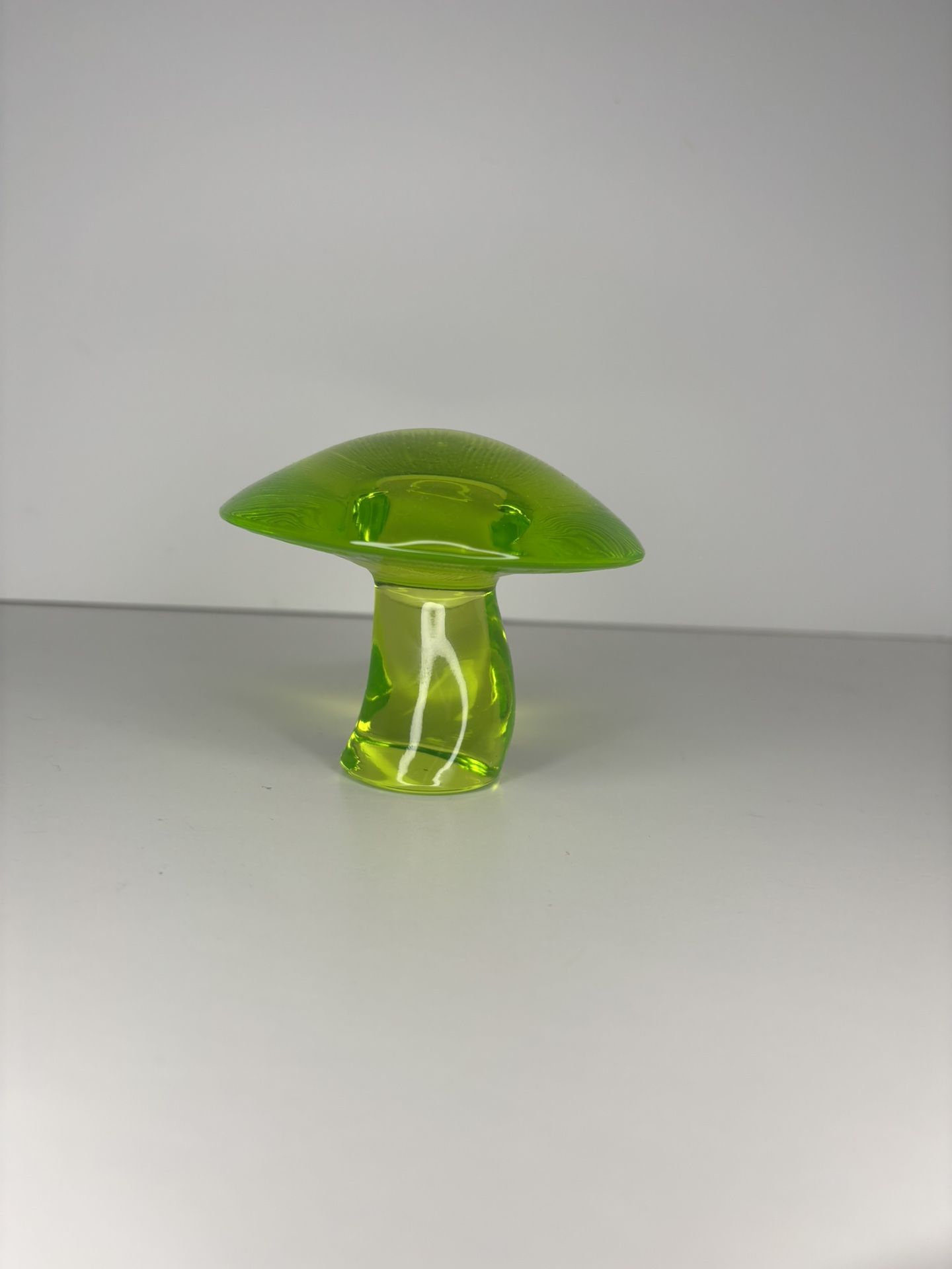 Vintage Mid Century Viking Lime Uranium Glass Mushroom