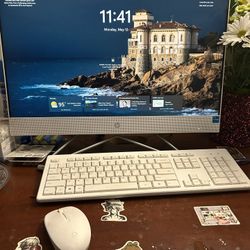 (not Touchscreen) Hp All In One With Webcam