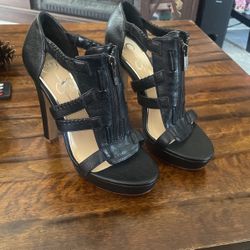 Jessica Simpson heels