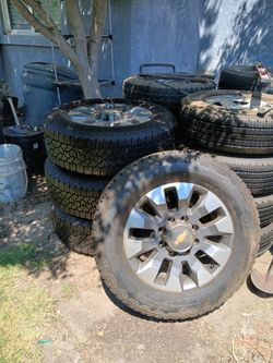 Goodyear Wrangler Trail Runner AT