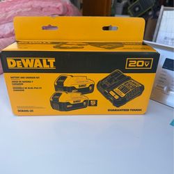 DEWALT 20V MAX Lithium-Ion Battery Starter Kit with 5.0 Ah Batteries (2-Pack) and Charger $200 BRAND NEW FIRM PRICE
