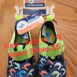 New - Kids Size 7-8 Water Shoes $5