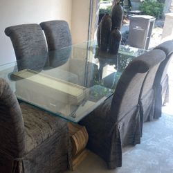 Glass Table With Chairs 