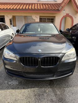 2011 BMW 7 Series