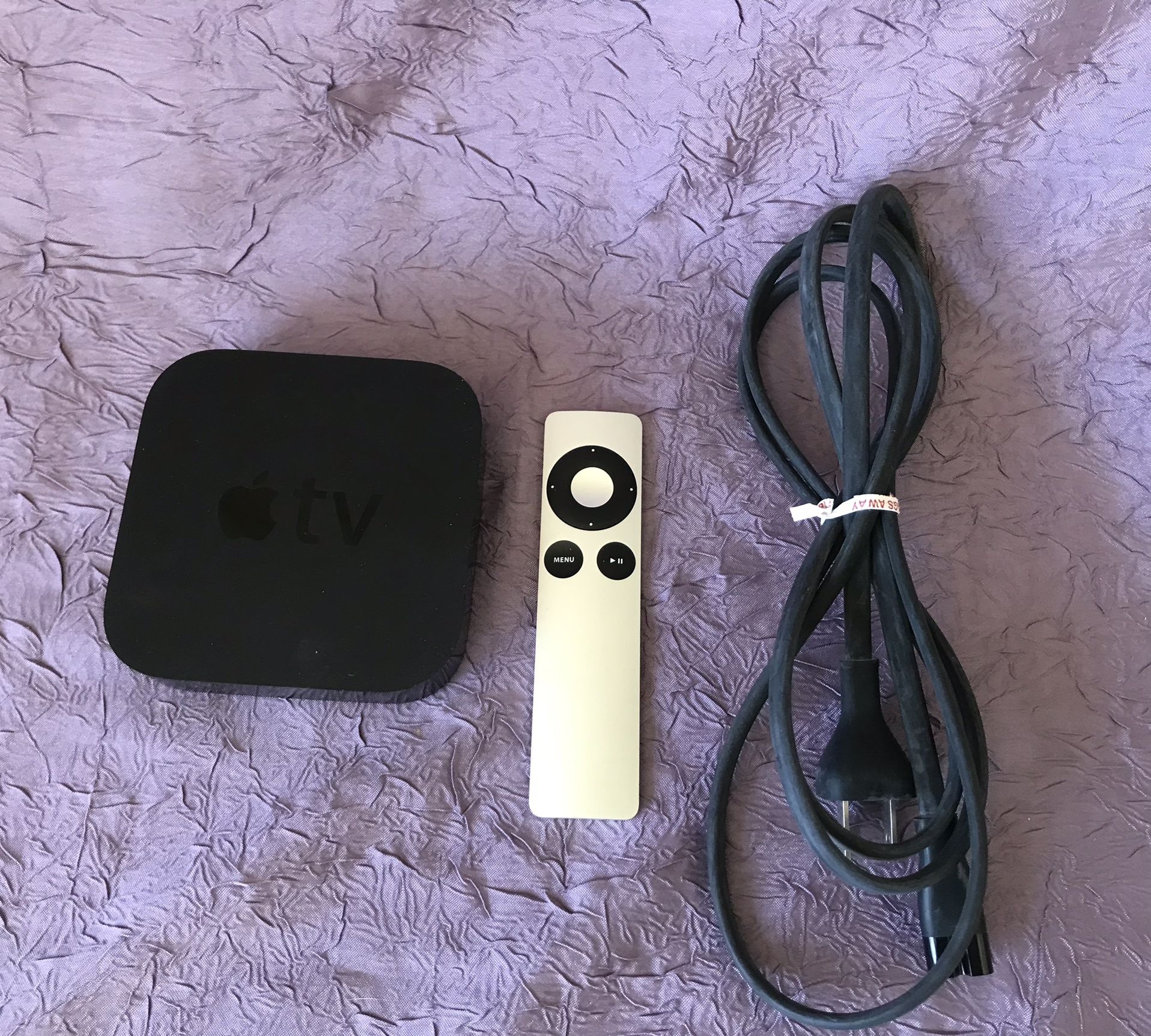 Apple TV  Box Streaming 3rd Gen Airplay Wi-Fi + Ethernet Apps  and HDMI  Includes remote And Power Cable FACTORY RESET 