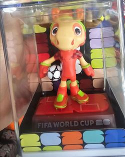 Figurine 1 pc nib moose fifa canada
