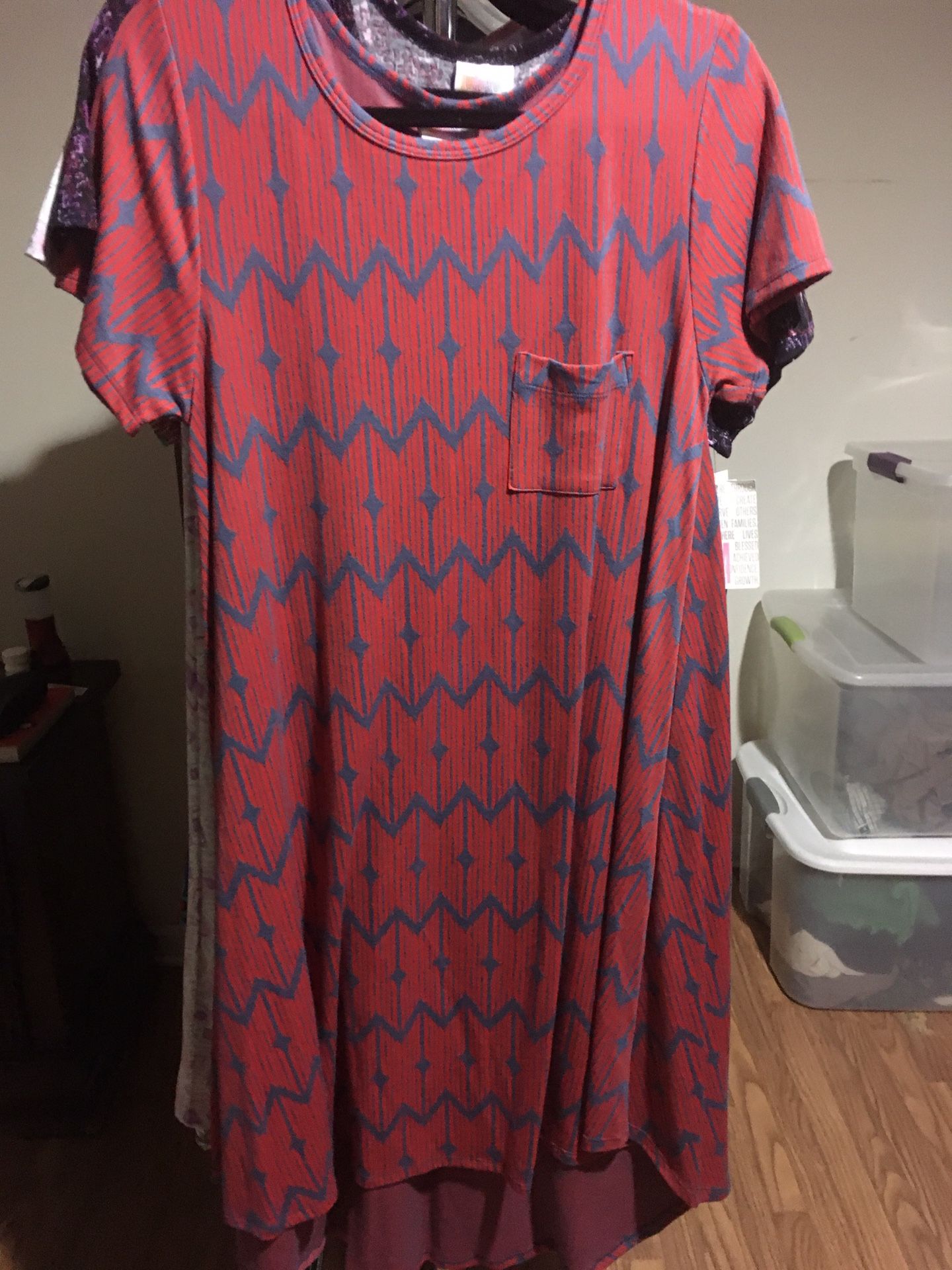 🔥 LULAROE MEDIUM