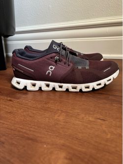 On Cloud mens shoes 9.5