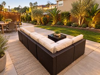 Outdoor patio furniture - Delivery available