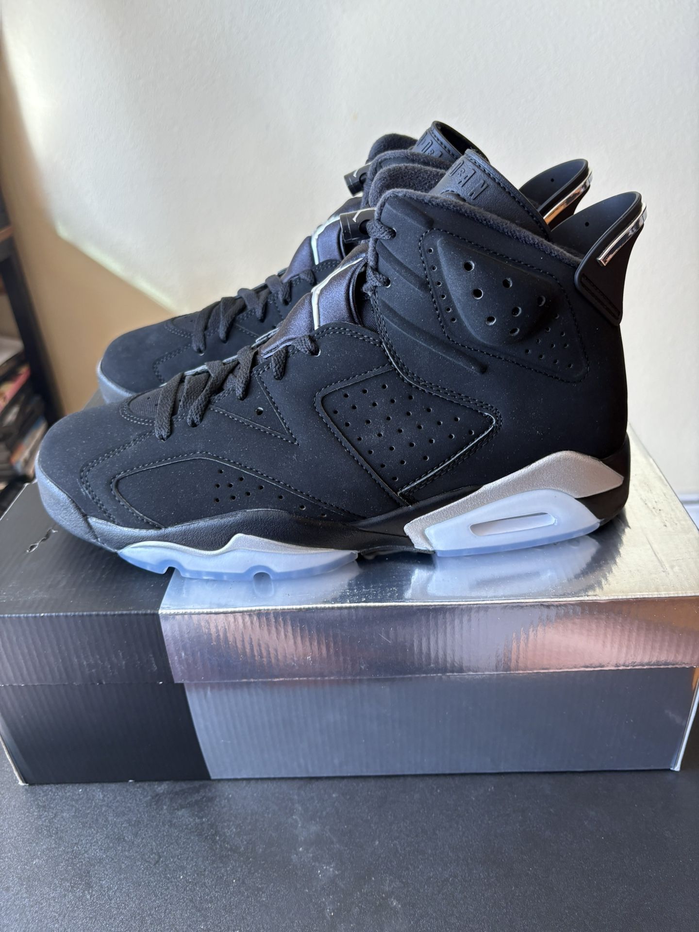 Jordan 6 Chrome 