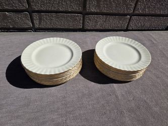 Royal Albert Affinity Gold Lunch Plates 20