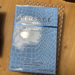 VERSACE Cologne 