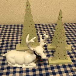 Wooden Christmas Trees & Porcelain Reindeer Decor