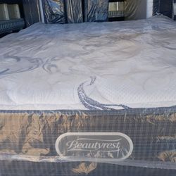 Brand New Queen Size Plush Beautyrest Mattress Included Box Spring Free Delivery Depends On Location 