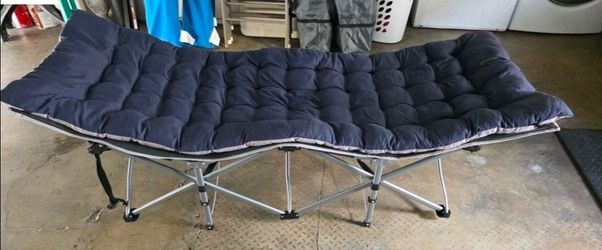 Camping foldable bed