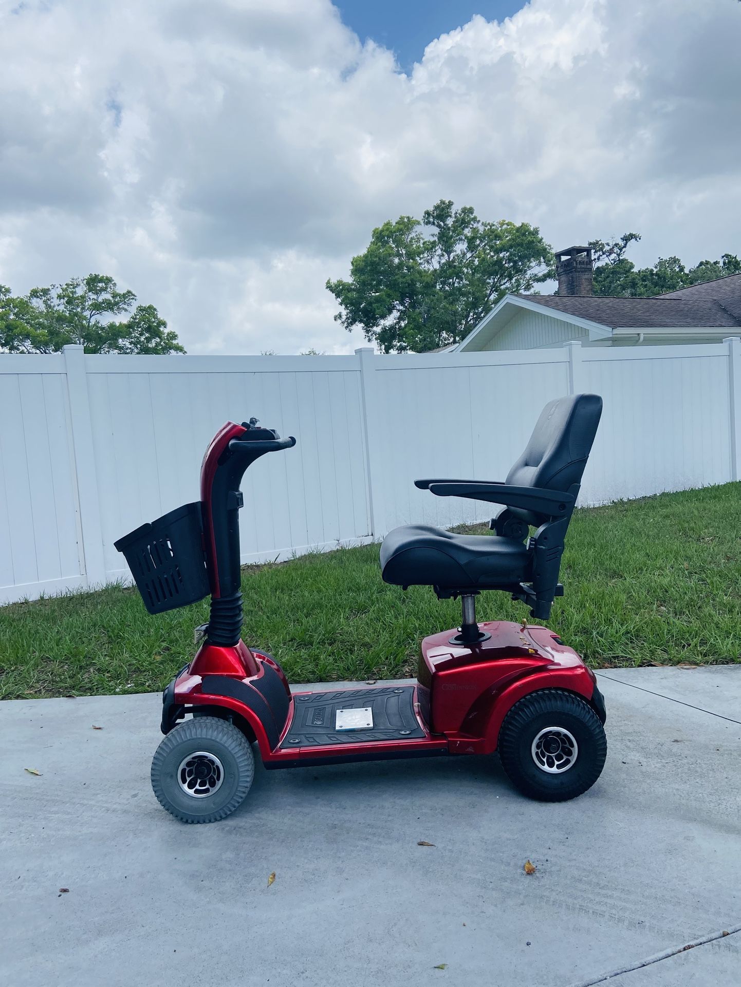 Golden Heavy Duty 4- Wheel Mobility Scooter