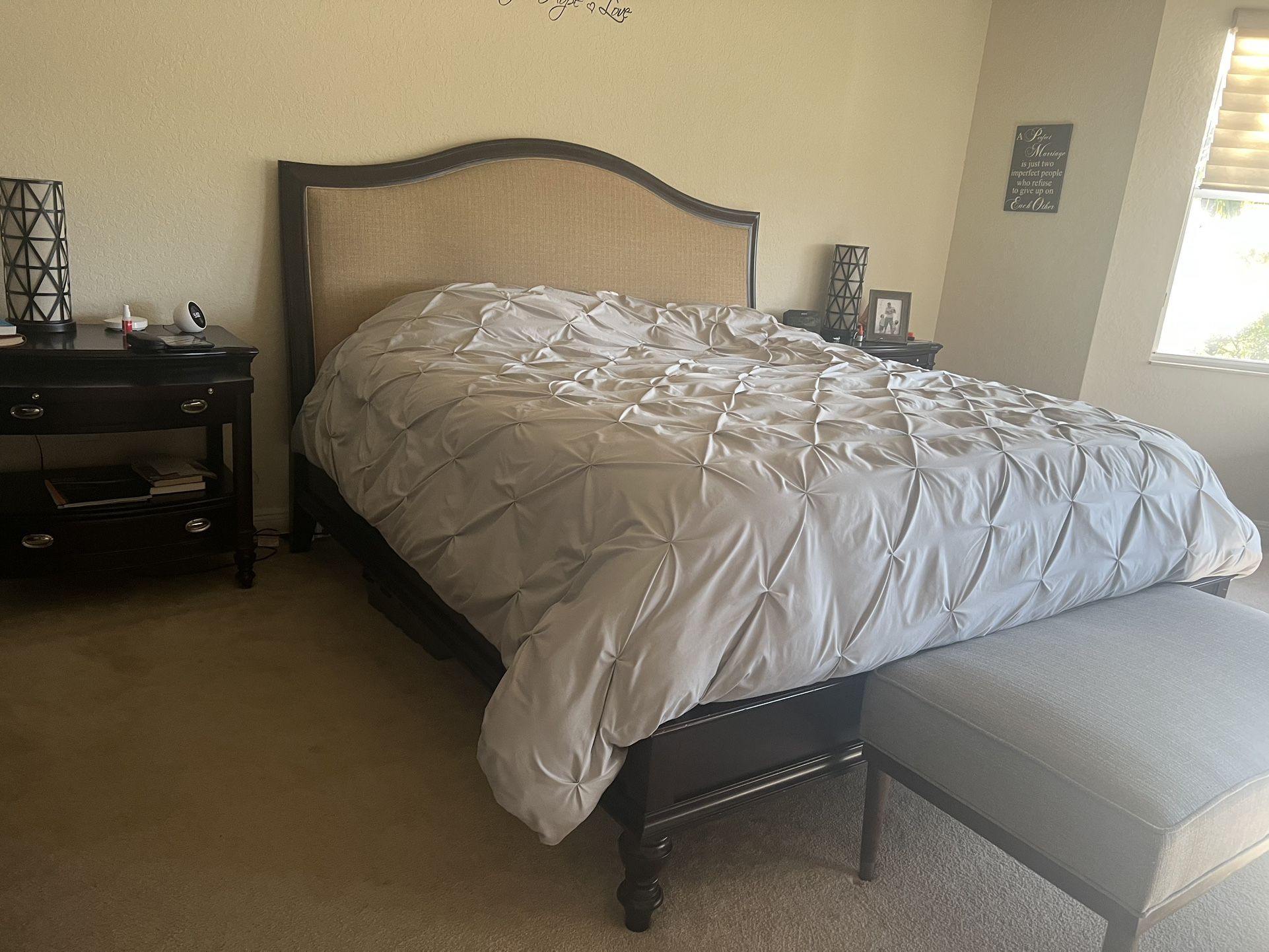 Havertys master bedroom Set for Sale in Boynton Beach, FL OfferUp