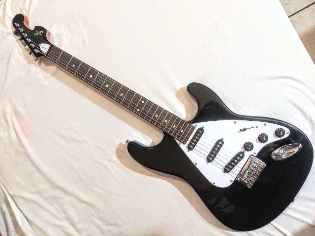Awesome Electric Guitar In Excellent Condition