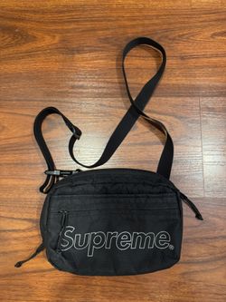 Supreme Shoulder Bag FW18 Black