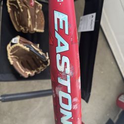 ⚾ Baseball Gear Bundle – Bat + 2 Gloves (Great Condition) ⚾