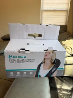 Mo Cuishle Shiatsu Neck and Back Massager with Heat – Like New