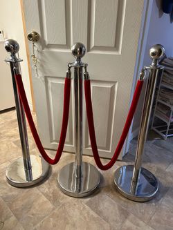 Stanchions - set of 3