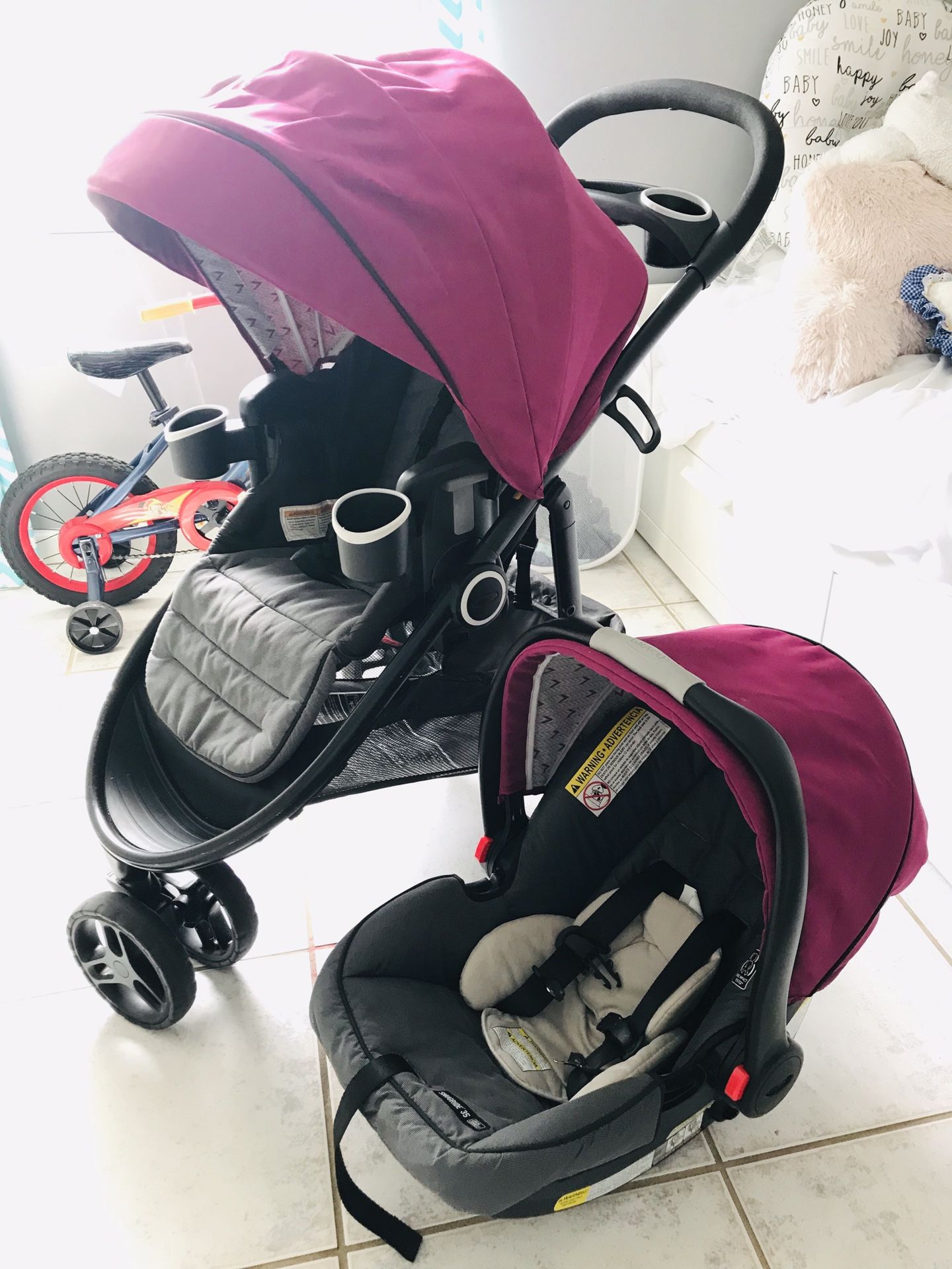 Graco travel system