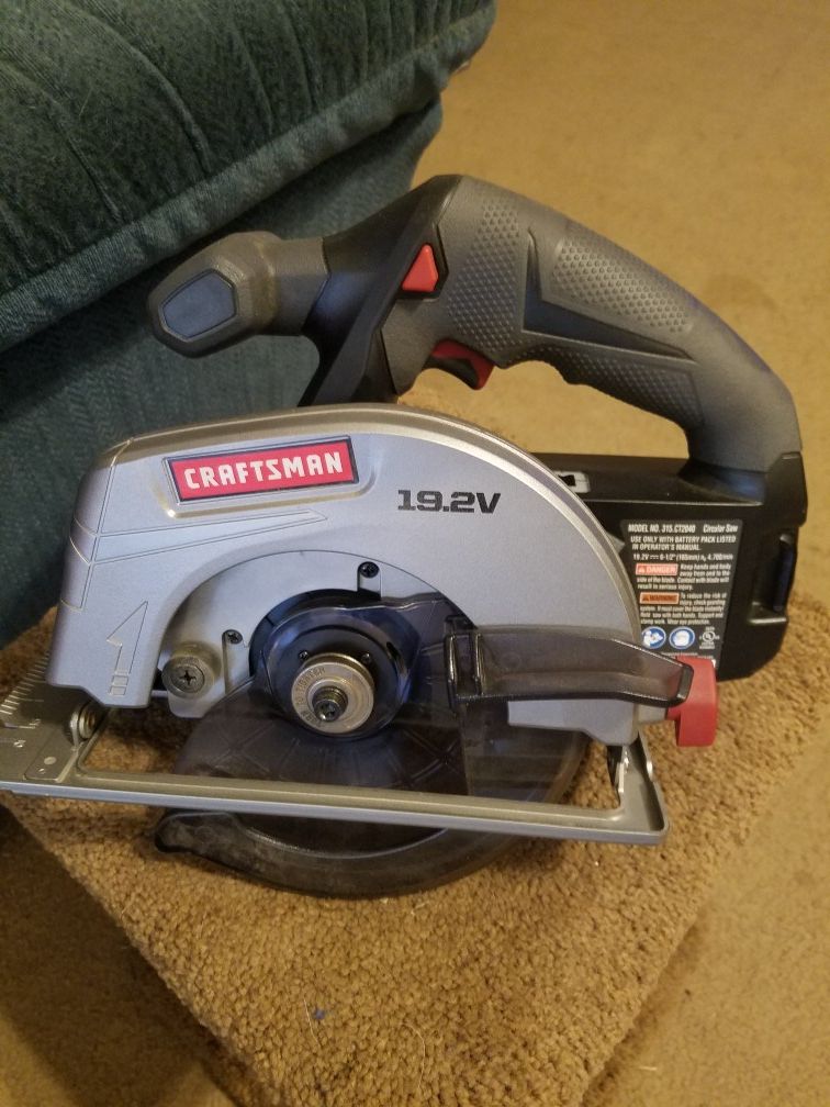 Circular saw craftsman 19.2 volt no battery 30 obo