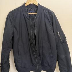 GAP Black Bomber Jacket Men's Medium - Classic Zip-Up Coat
