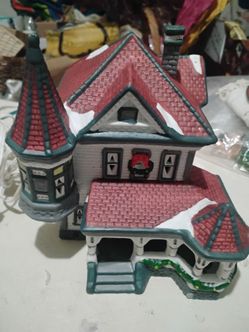 Dept 56 Victorian House
