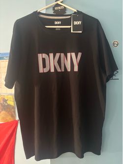 DKNY shirt new with tag Size Large
