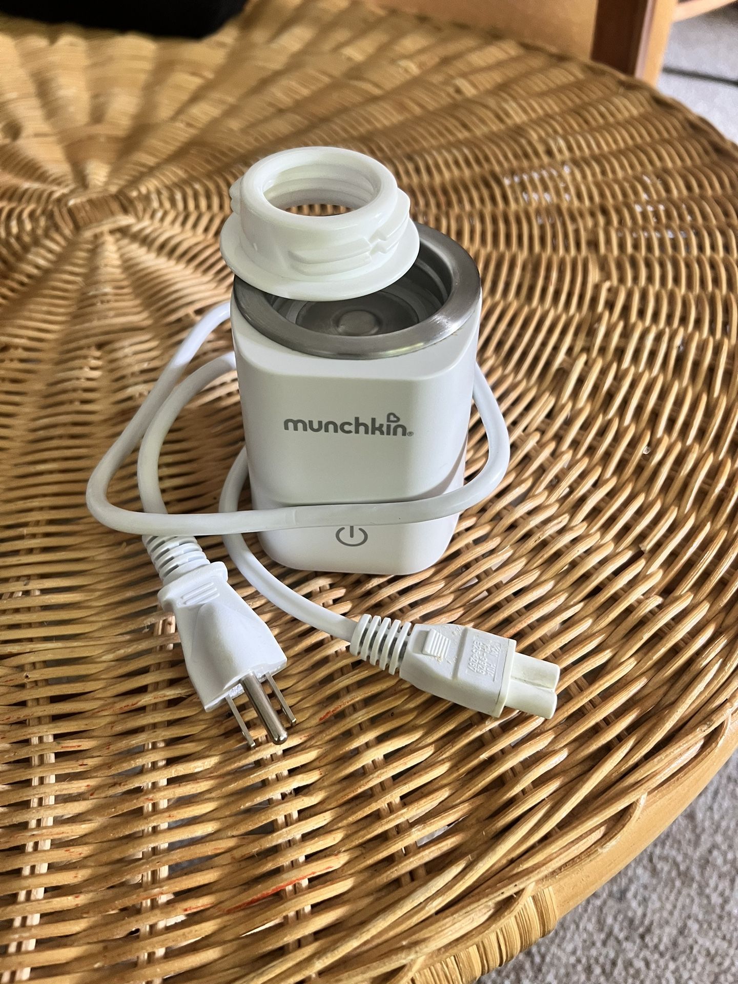 Munchkin bottle warmer