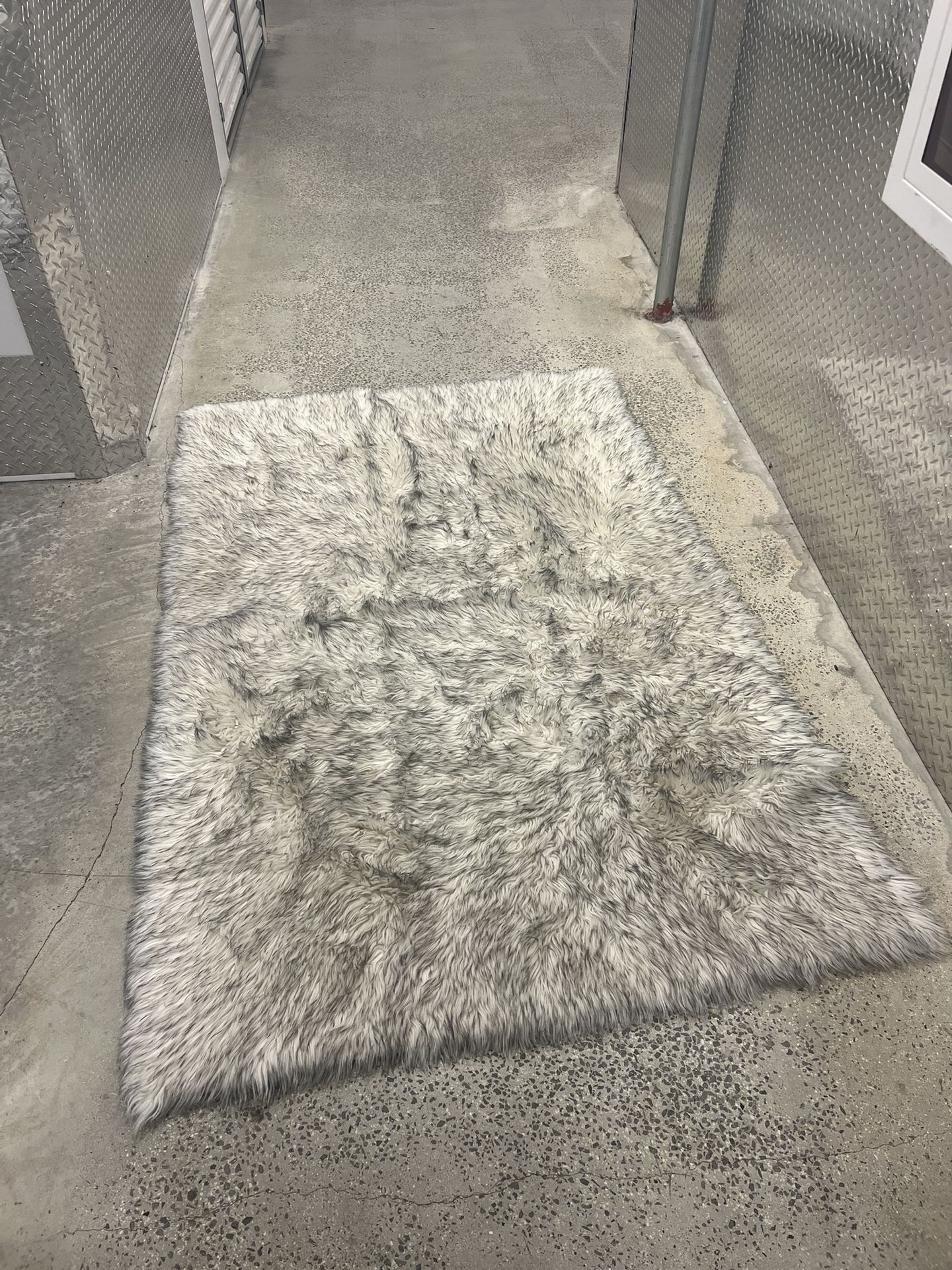 Big Area Rug