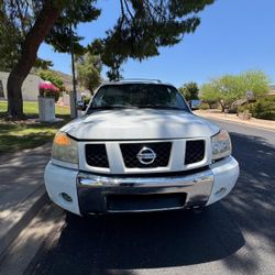2004 Nissan Armada