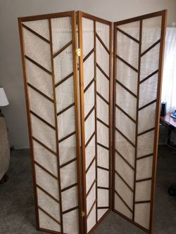 Room divider