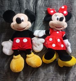 Mickey and Minnie Mouse stuffed animal plush toy