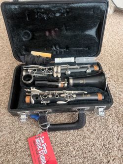 Clarinet- YAMAHA 250