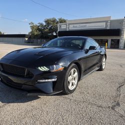 2018 Ford Mustang EcoBoost Black
