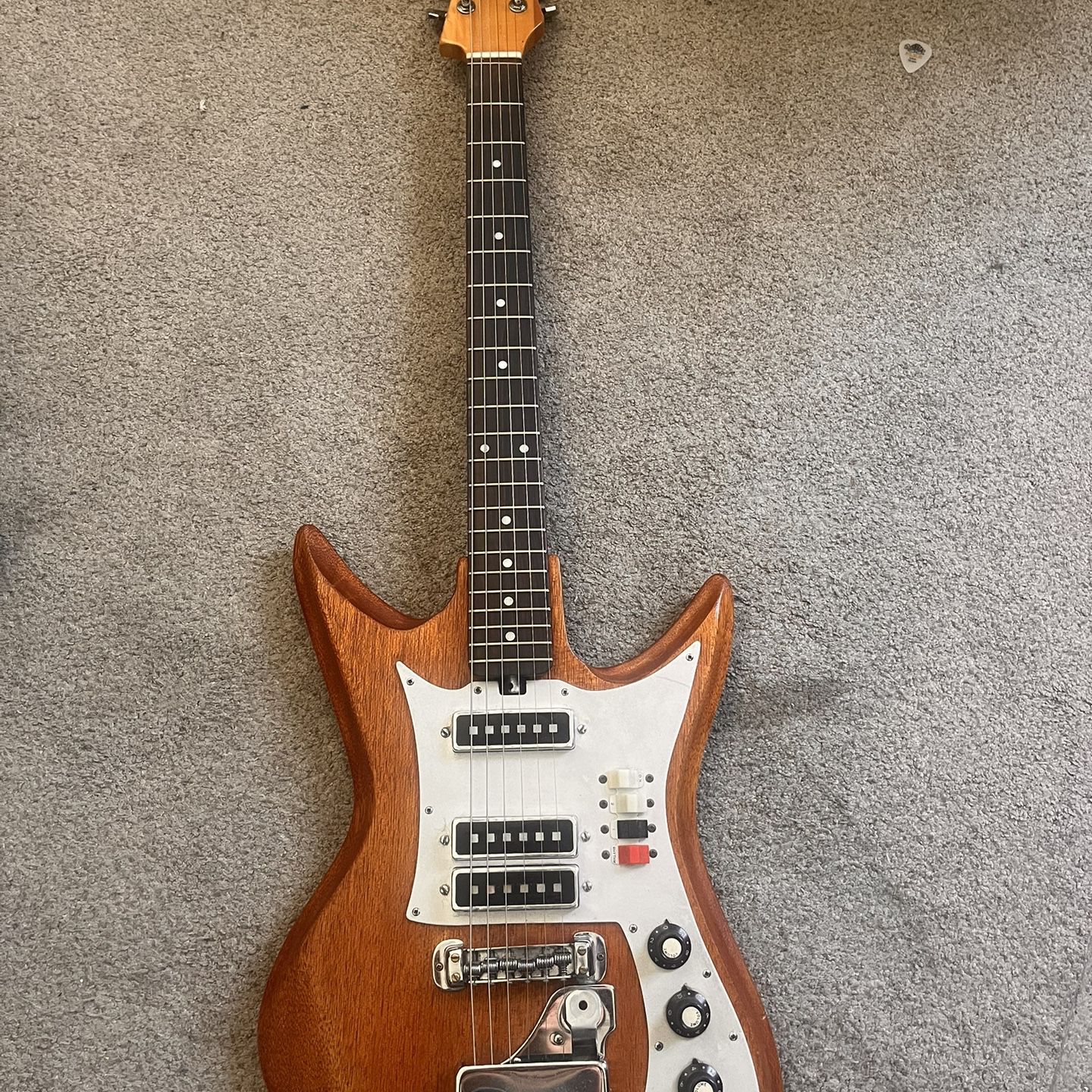 Vintage Teisco ET 312 Sharkfin Electric Guitar 1969