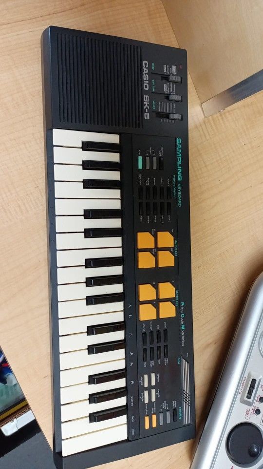 SK5 effect Piano