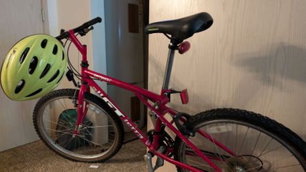 GT Outpost Trail mountain bike