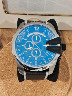 Diesel DZ4523 Mega Chief Chronograph Men’s Watch – Blue Dial – Very Good Condition