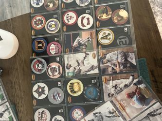 Lot of baseball cards