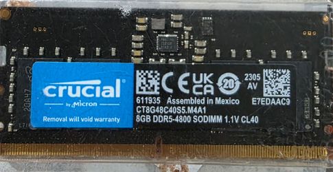 8GB RAM DDR5 laptop
