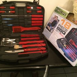 FINELIFE PRODUCTS 18 PIECE BBQ SET With Carrying Case