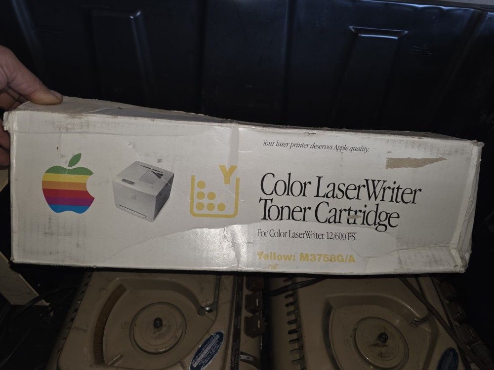 Apple Color LaserWriter Toner Cartridge Yellow 3758G/A