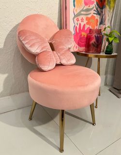 pink chair