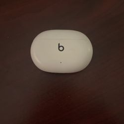 Beats Studio Buds
